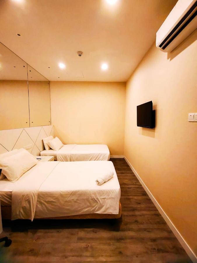 Hotel Capital Express Kota Kinabalu Zewnętrze zdjęcie