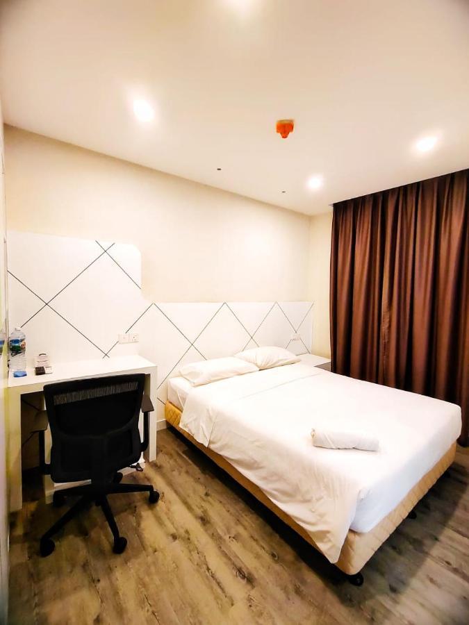 Hotel Capital Express Kota Kinabalu Zewnętrze zdjęcie