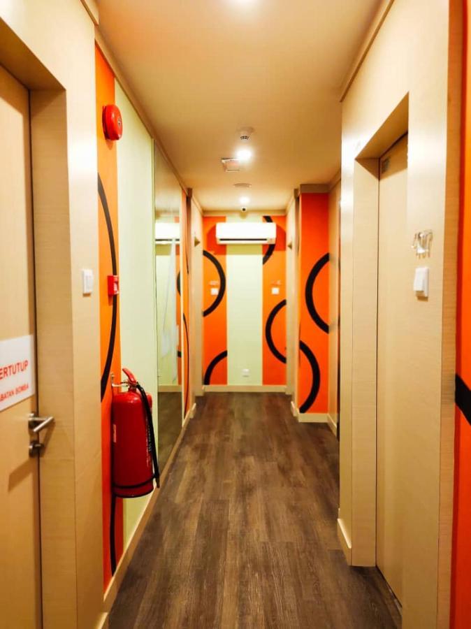 Hotel Capital Express Kota Kinabalu Zewnętrze zdjęcie